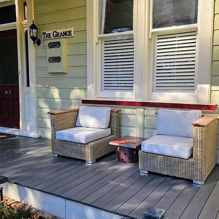 오클랜드 The Grange B&B 외부 사진